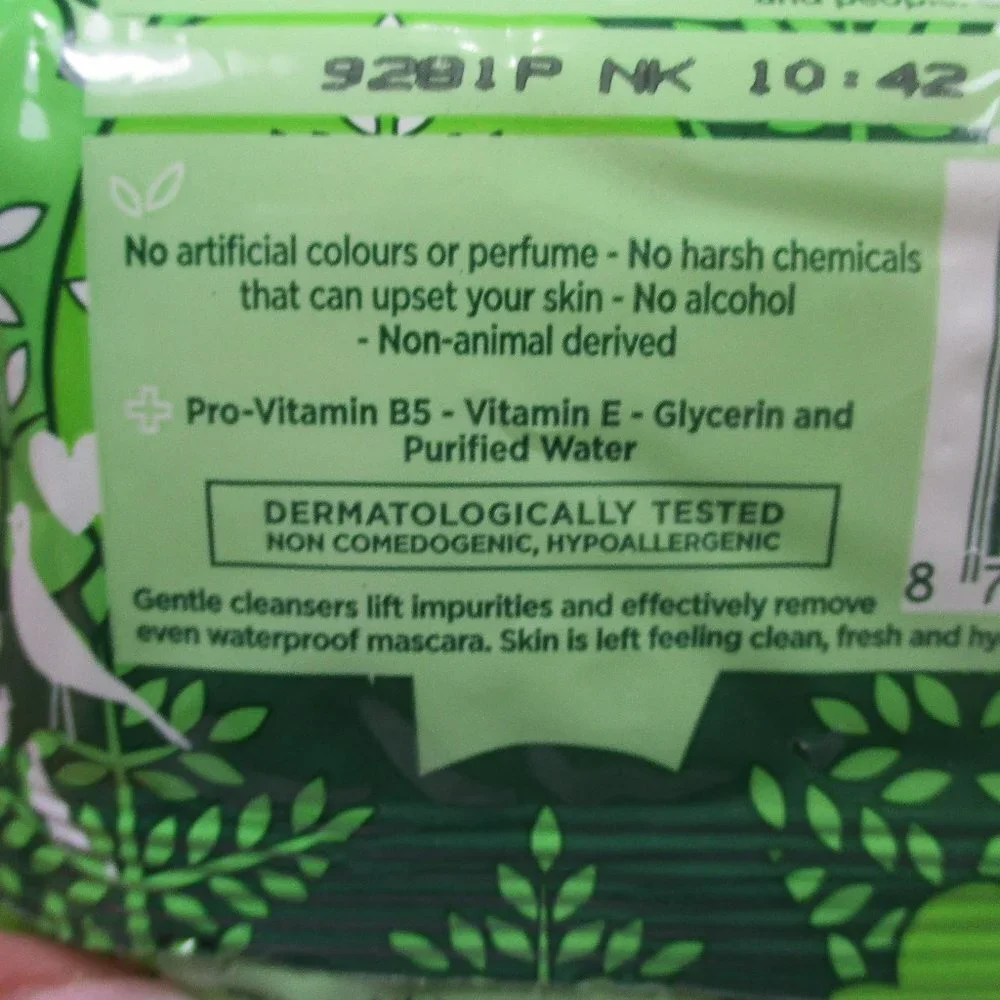 SIMPLE Sensitive Biodegradable Cleansing Wipes 2 Pack💥💥